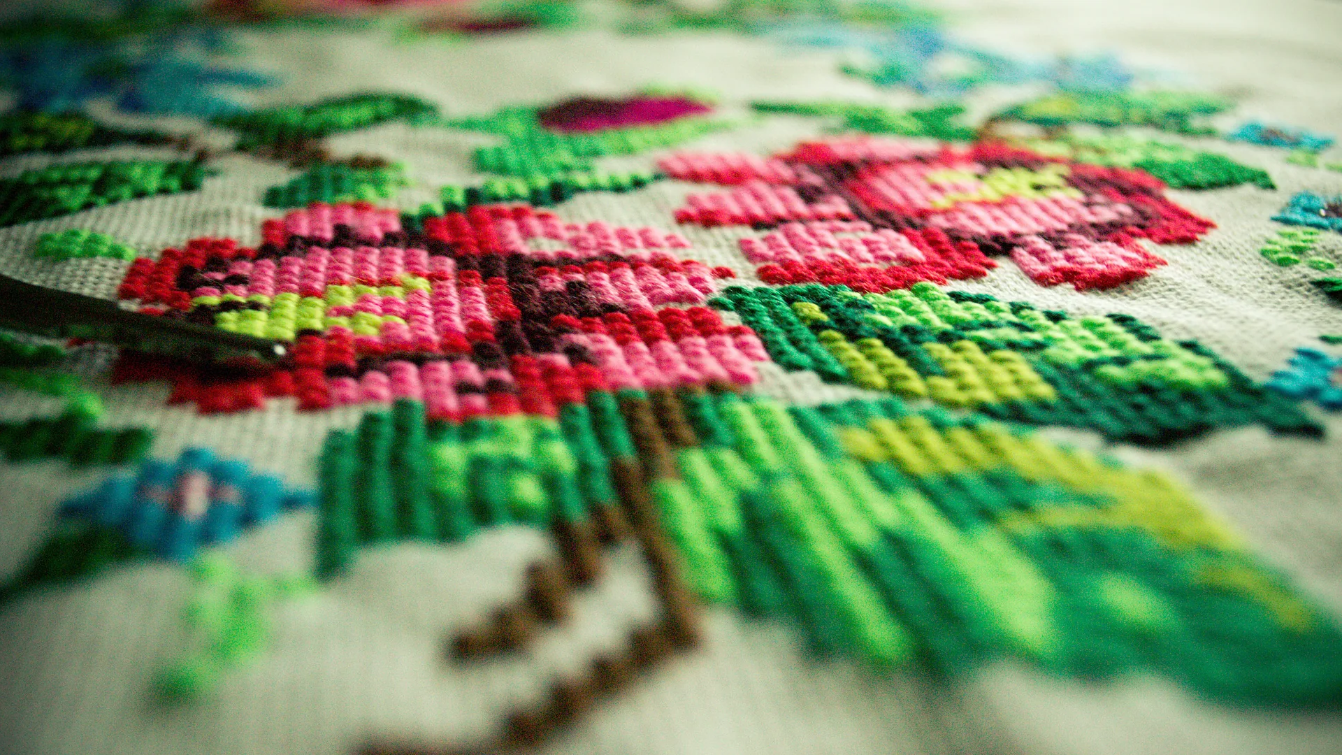 Cross Stitch Fabric Count Explained (and How It Changes Finished Size)