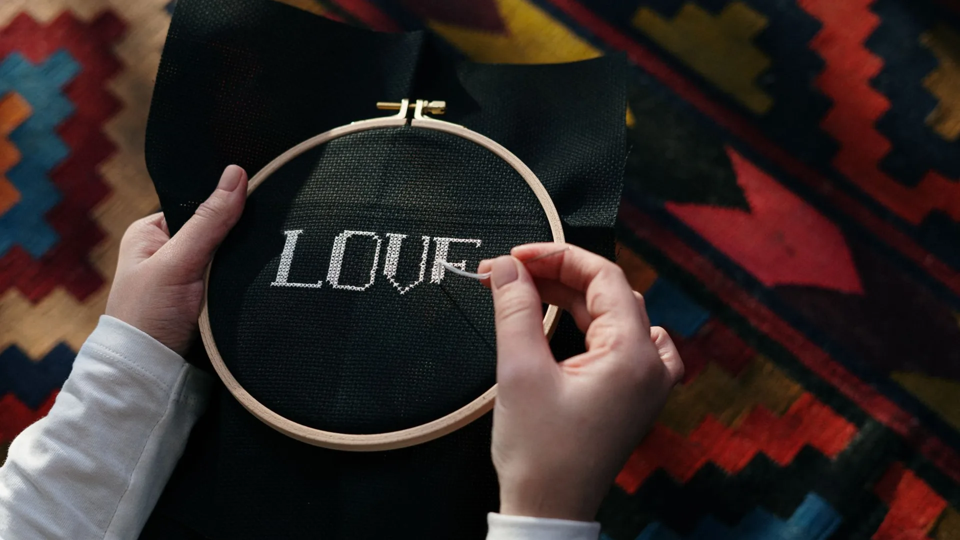 Cross Stitch Alphabets and Lettering: Getting Names to Look Right